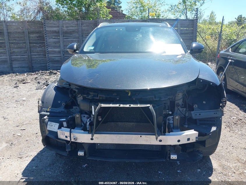 2018 Alfa romeo Stelvio VIN ZASFAKBN9J7C28932 IAAI salvage auction — FRONT END, Wait Title, sold $3,850 on 2026-09-02 (photo 6)