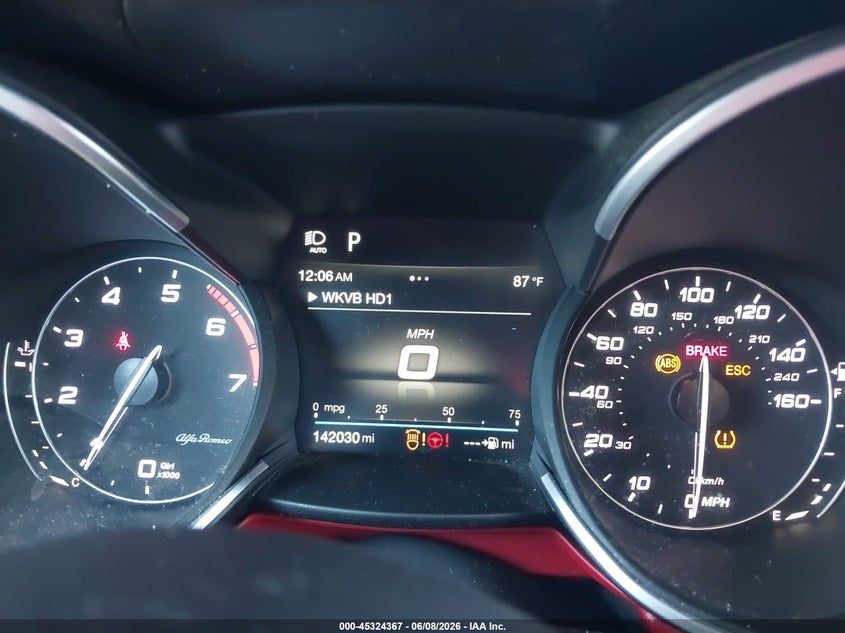 2018 Alfa romeo Stelvio VIN ZASFAKBN9J7C28932 IAAI salvage auction — FRONT END, Wait Title, sold $3,850 on 2026-09-02 (photo 7)