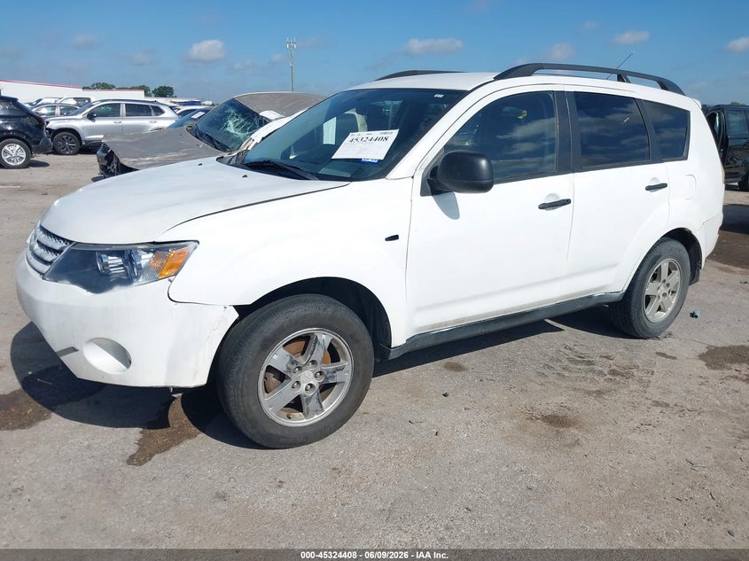 2007 Mitsubishi Outlander VIN JA4MS31X57Z015442 IAAI salvage auction — REAR END, Salvage (Texas), sold $25 on 2026-07-28 (photo 2)