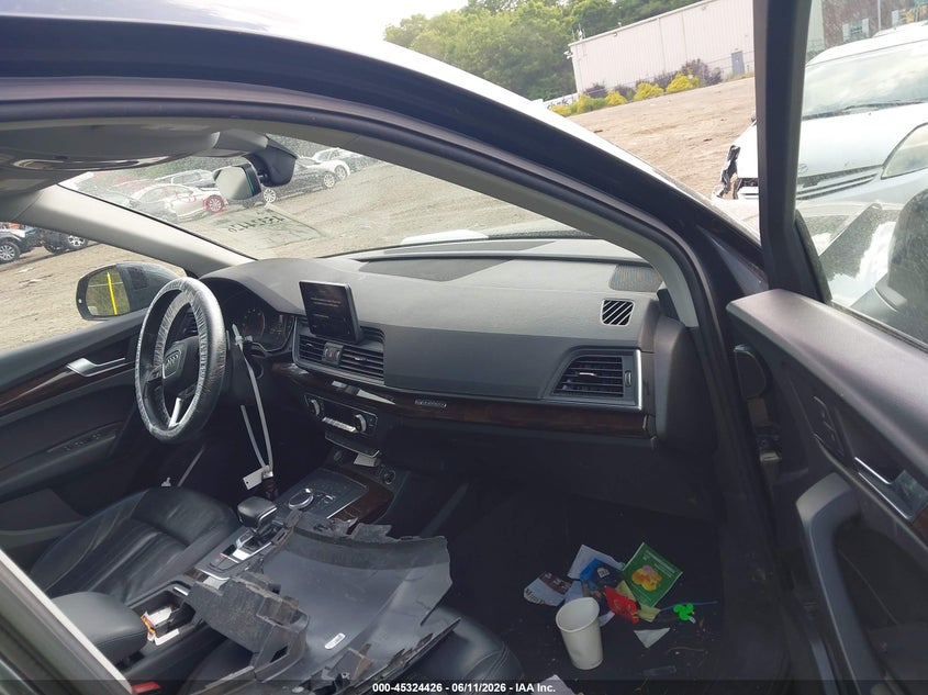 2019 Audi Q5 VIN WA1ANAFY5K2136814 IAAI salvage auction — FRONT END, Salvage (Massachusetts), sold $5,225 on 2026-07-21 (photo 5)