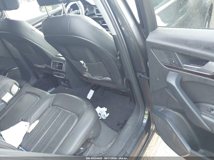 2019 Audi Q5 VIN WA1ANAFY5K2136814 IAAI salvage auction — FRONT END, Salvage (Massachusetts), sold $5,225 on 2026-07-21 (photo 8)
