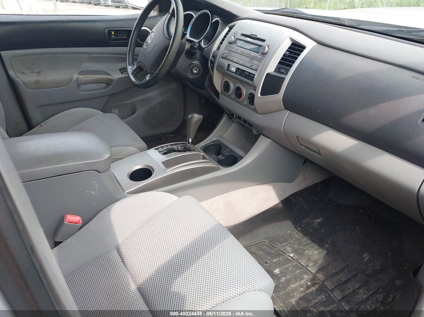 2010 Toyota Tacoma VIN 5TEMU4FN9AZ710371 IAAI salvage auction — FRONT END, Clear (New York), sold $1,900 on 2026-07-23 (photo 5)