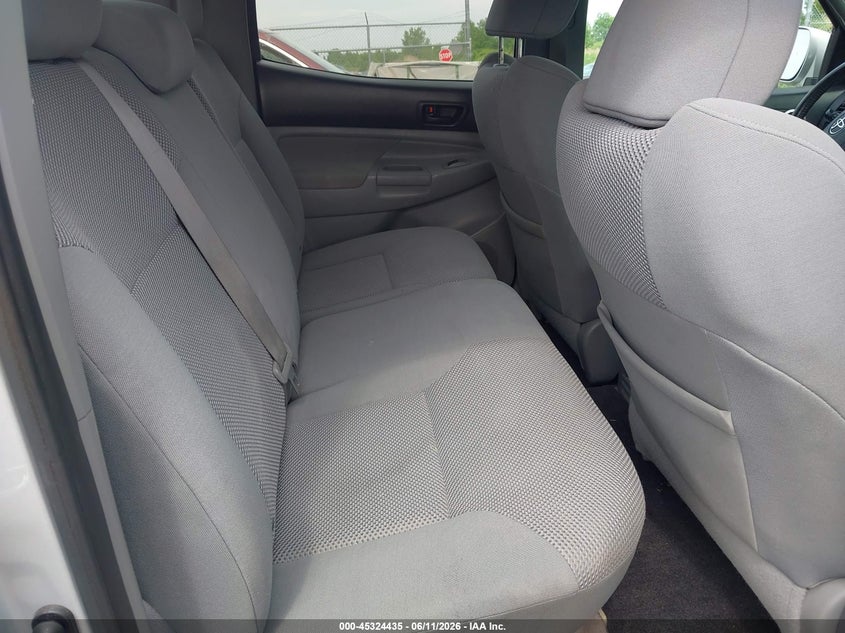2010 Toyota Tacoma VIN 5TEMU4FN9AZ710371 IAAI salvage auction — FRONT END, Clear (New York), sold $1,900 on 2026-07-23 (photo 8)