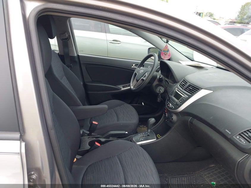 2017 Hyundai Accent VIN KMHCT5AE2HU357661 IAAI salvage auction — NORMAL WEAR, Salvage Title, sold $50 on 2026-07-21 (photo 5)