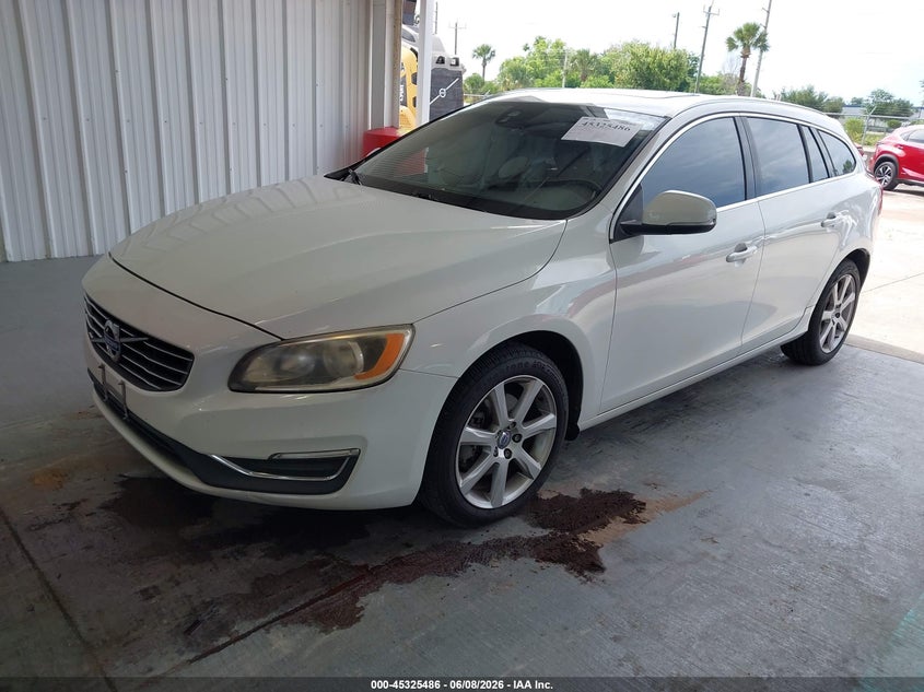 2016 Volvo V60 VIN YV140MEK2G1288640 IAAI salvage auction — RIGHT SIDE, Rebuildable (Florida), sold $625 on 2026-08-12 (photo 2)