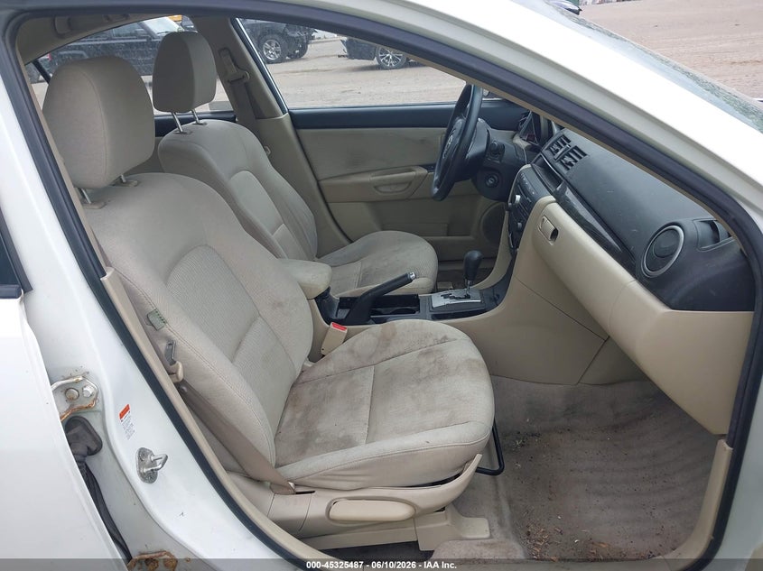 2008 Mazda 3 VIN JM1BK32G381831352 IAAI salvage auction — REAR END, Salvage (Ohio), sold $200 on 2026-07-06 (photo 5)