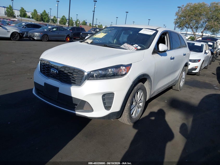 2020 Kia Sorento VIN 5XYPGDA58LG681762 IAAI salvage auction — THEFT, Salvage Title, sold $3,500 on 2026-07-24 (photo 2)