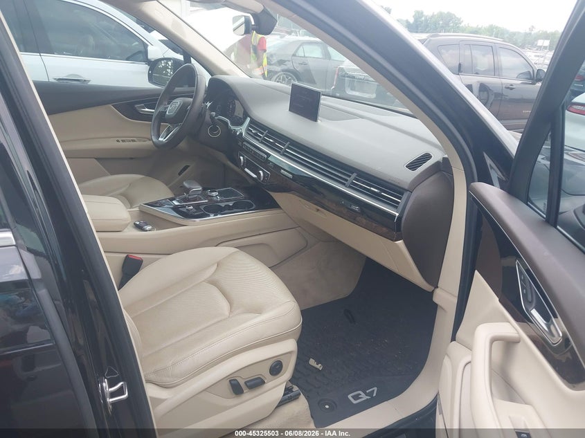 2018 Audi Q7 VIN WA1VAAF7XJD025618 IAAI salvage auction — REAR END, Salvage (South Carolina), sold $8,100 on 2026-07-27 (photo 5)