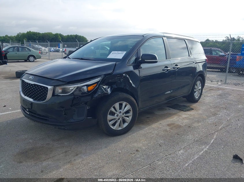 2016 Kia SEDONA VIN KNDMB5C18G6163273 IAAI salvage auction — LEFT FRONT, Clear (Indiana), sold $925 on 2026-07-16 (photo 2)