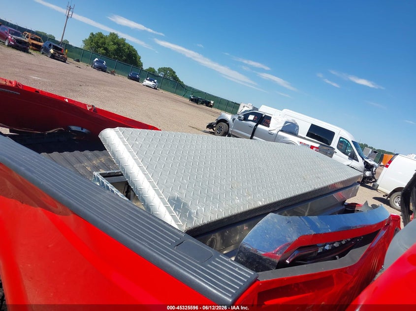 2016 Ford F350 VIN 1FTRF3B61GEA82228 IAAI salvage auction — ROLLOVER, Regular (South Dakota), sold $1,650 on 2026-07-09 (photo 7)