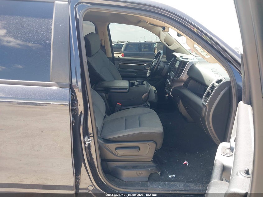 2020 Ram 1500 VIN 1C6RREFG1LN385890 IAAI salvage auction — SIDE, Salvage Title, sold $7,400 on 2026-09-03 (photo 5)
