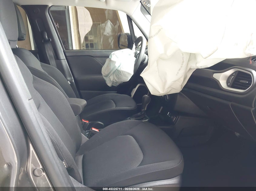 2020 Jeep Renegade VIN ZACNJAAB4LPL35086 IAAI salvage auction — FRONT END, Salvage (Tennessee), sold $1,100 on 2026-08-10 (photo 5)