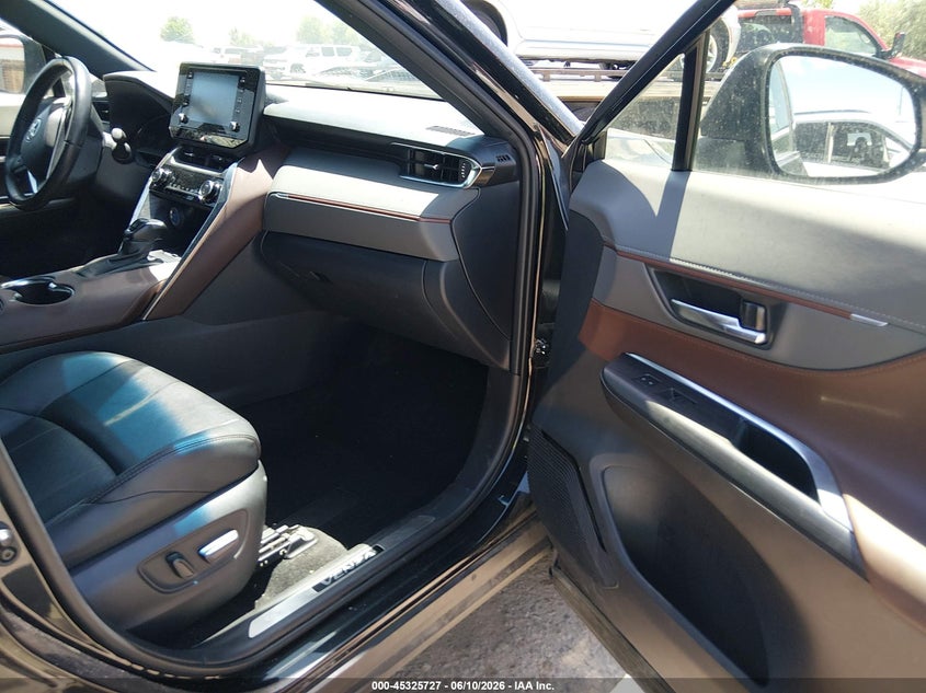 2021 Toyota Venza VIN JTEAAAAH3MJ071474 IAAI salvage auction — LEFT SIDE, Salvage (Colorado), sold $8,900 on 2026-07-29 (photo 5)