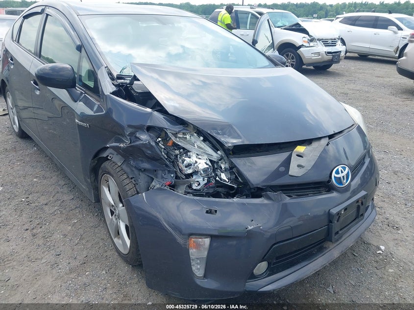 2013 Toyota Prius VIN JTDKN3DU3D1669209 IAAI salvage auction — RIGHT FRONT, Salvage - 75% Or Less (Maryland), sold $1,850 on 2026-07-06 (photo 6)