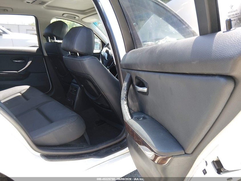 2008 BMW 3 series VIN WBAVC93548K056741 IAAI salvage auction — FRONT END, Salvage (Pennsylvania), sold $425 on 2026-07-16 (photo 8)