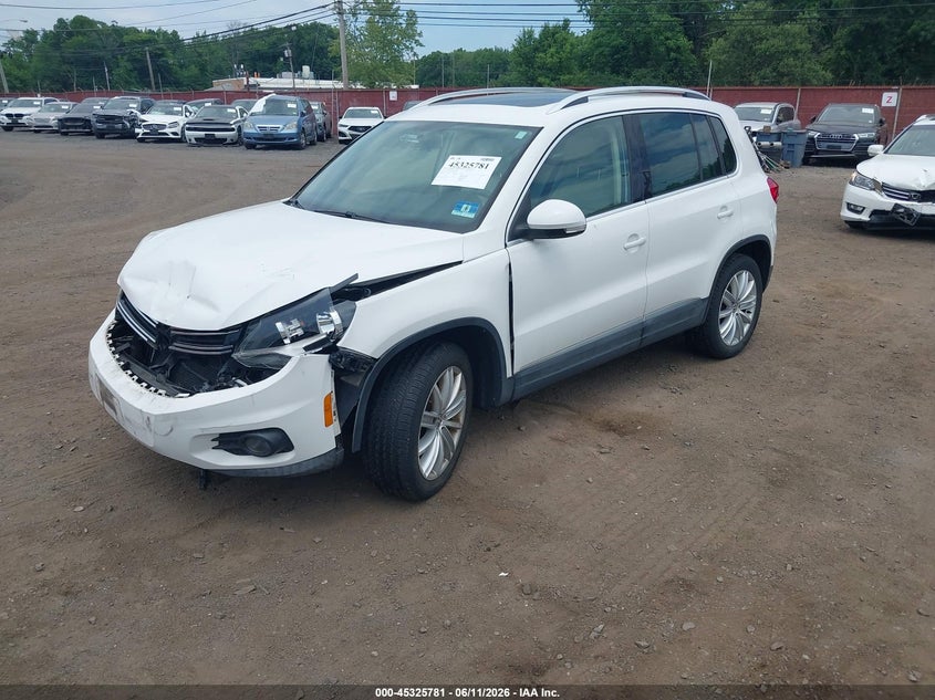 2012 Volkswagen Tiguan VIN WVGBV7AX0CW596139 IAAI salvage auction — FRONT END, Salvage (Idaho), sold $250 on 2026-07-15 (photo 2)