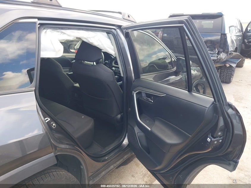 2019 Toyota Rav 4 VIN JTMW1RFV3KJ009836 IAAI salvage auction — SIDE, Original (Texas), sold $6,600 on 2026-07-29 (photo 8)