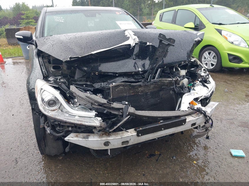 2013 Hyundai Genesis VIN KMHGC4DD2DU235522 IAAI salvage auction — FRONT END, Bill Of Sale (Washington), sold $400 on 2026-07-15 (photo 6)