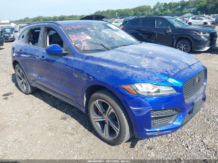 2018 Jaguar F-pace VIN SADCL2EV5JA260298 IAAI salvage auction — VANDALISM, Salvage Title, sold $2,500 on 2026-07-21 (photo 1)