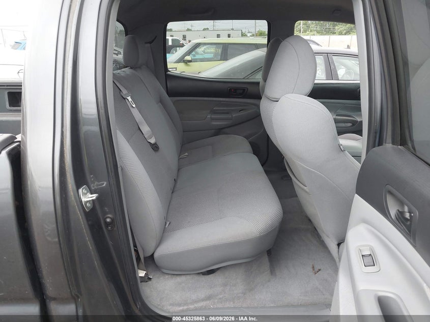 2009 Toyota Tacoma VIN 5TEMU52N29Z614265 IAAI salvage auction — FRONT & REAR, Salvage (Ohio), sold $3,750 on 2026-07-16 (photo 8)