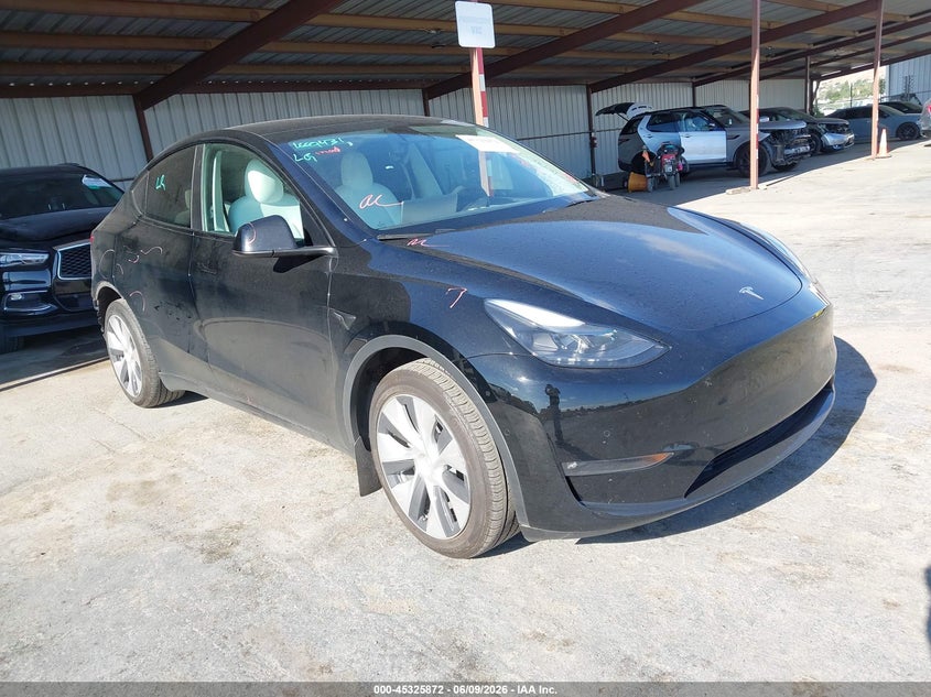 2022 Tesla Model y VIN 7SAYGDEE5NF536223 IAAI salvage auction — REAR END, Salvage (California), sold $9,600 on 2026-07-29 (photo 1)