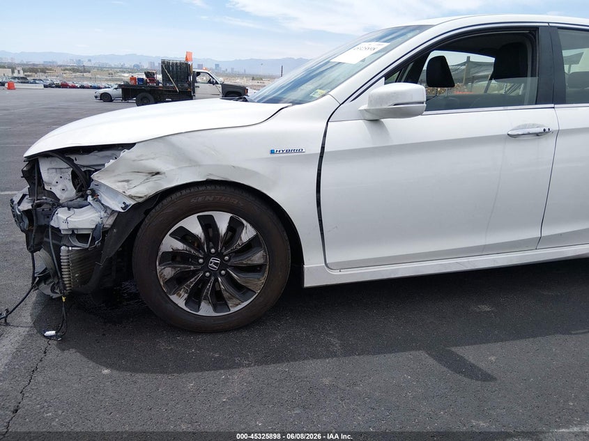 2017 Honda Accord VIN JHMCR6F76HC008493 IAAI salvage auction — FRONT END, Salvage (Virginia), sold $3,400 on 2026-07-17 (photo 6)
