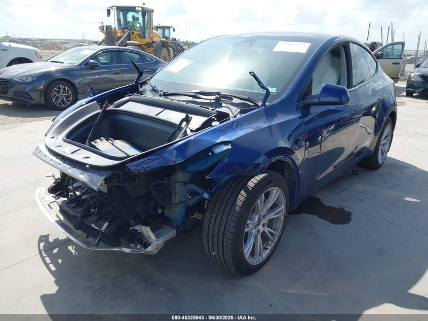 2023 Tesla Model y VIN 7SAYGAEE3PF968570 IAAI salvage auction — FRONT END, Salvage (Texas), sold $12,100 on 2026-07-13 (photo 2)