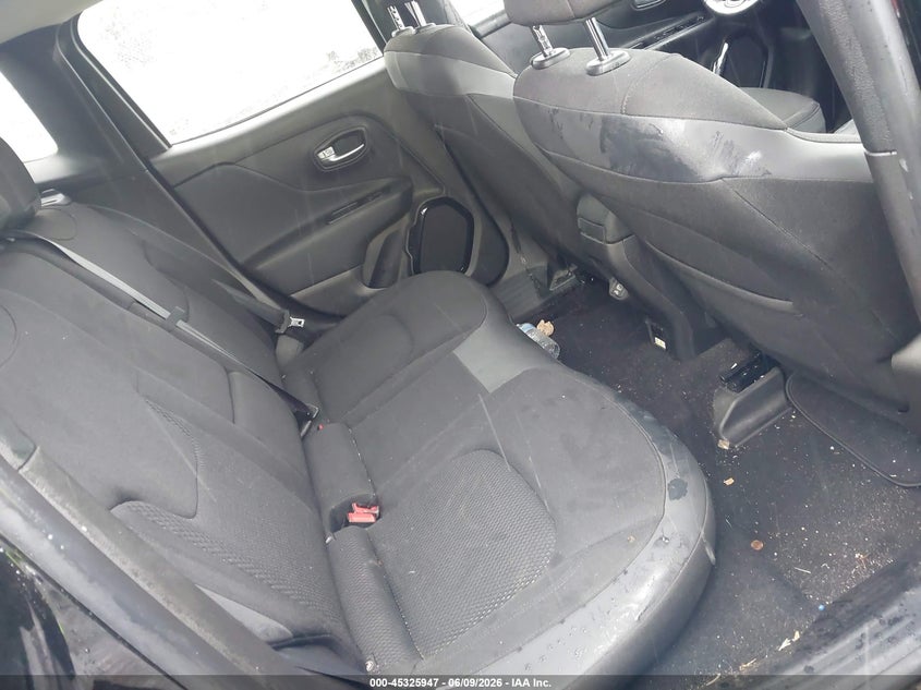 2018 Jeep Renegade VIN ZACCJABB8JPJ04694 IAAI salvage auction — RIGHT REAR, Salvage (Idaho), sold $2,000 on 2026-07-07 (photo 8)