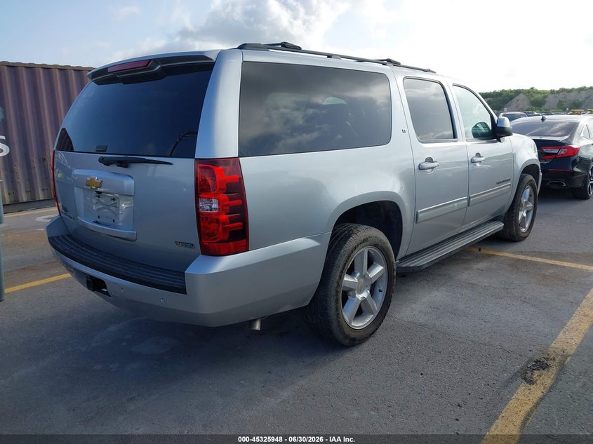 2012 Chevrolet Suburban 1500 VIN 1GNSCJE00CR276765 IAAI salvage auction — HAIL, Clear (Texas), sold $3,550 on 2026-07-09 (photo 4)