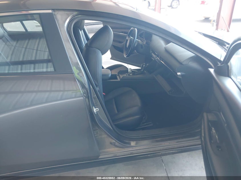 2020 Mazda 3 VIN JM1BPACLXL1170493 IAAI salvage auction — FRONT END, Salvage Title, sold $25 on 2026-07-11 (photo 5)
