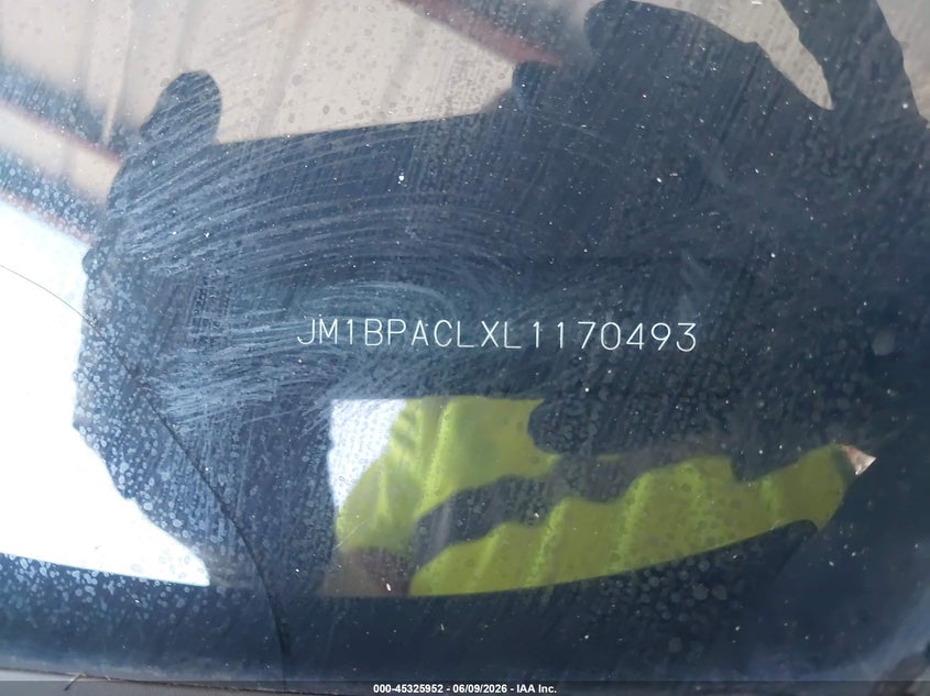 2020 Mazda 3 VIN JM1BPACLXL1170493 IAAI salvage auction — FRONT END, Salvage Title, sold $25 on 2026-07-11 (photo 9)
