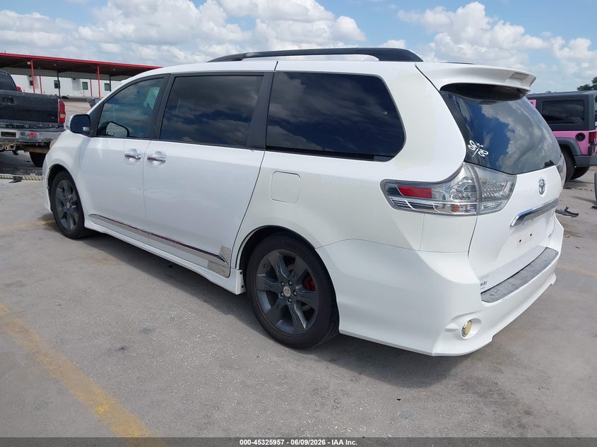 2011 Toyota Sienna VIN 5TDXK3DC5BS063318 IAAI salvage auction — SIDE, Original (Texas), sold $1,700 on 2026-07-23 (photo 3)