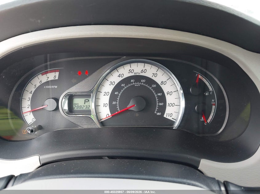 2011 Toyota Sienna VIN 5TDXK3DC5BS063318 IAAI salvage auction — SIDE, Original (Texas), sold $1,700 on 2026-07-23 (photo 7)
