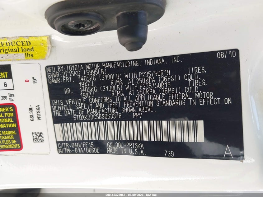 2011 Toyota Sienna VIN 5TDXK3DC5BS063318 IAAI salvage auction — SIDE, Original (Texas), sold $1,700 on 2026-07-23 (photo 9)