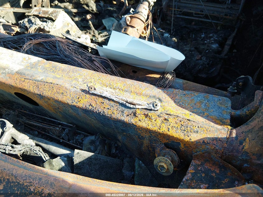 2006 Toyota Tacoma VIN 5TEMU52N46Z248515 IAAI salvage auction — TOTAL BURN, Non-Repairable (Tennessee), sold $100 on 2026-07-08 (photo 9)