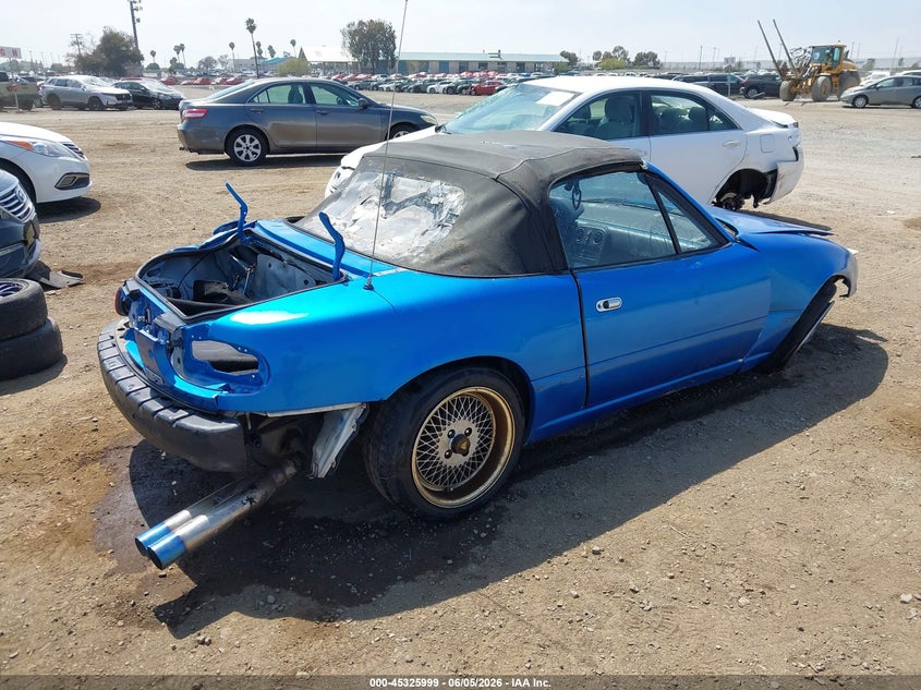 1991 Mazda Mx-5 miata VIN JM1NA3518M1221805 IAAI salvage auction — NORMAL WEAR, Salvage (California), sold $225 on 2026-07-13 (photo 4)