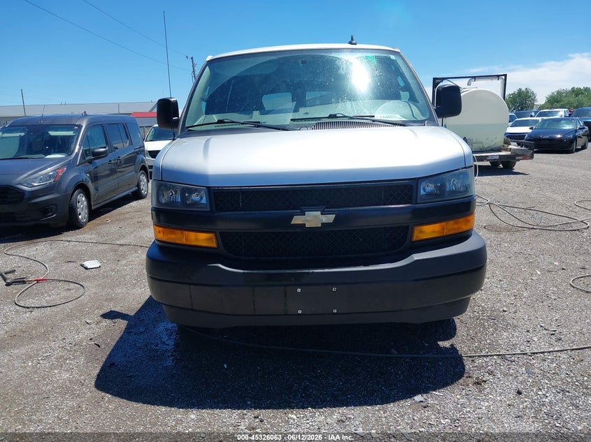 2019 Chevrolet Express 2500 VIN 1GAWGEFG5K1332318 IAAI salvage auction — NORMAL WEAR, Sf97 (Indiana), sold $14,200 on 2026-07-15 (photo 6)