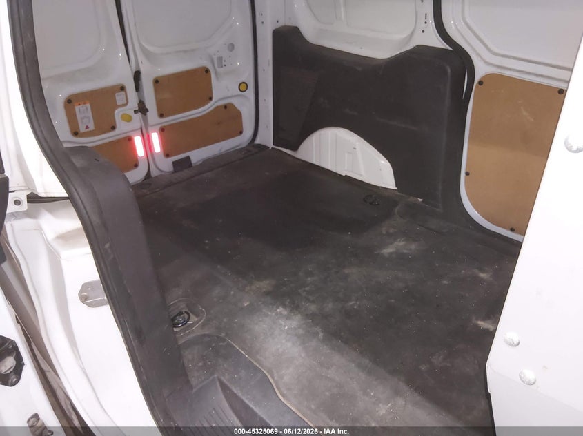 2016 Ford Transit VIN NM0LS7E78G1264817 IAAI salvage auction — SIDE, Salvage (Idaho), sold $4,425 on 2026-07-17 (photo 8)