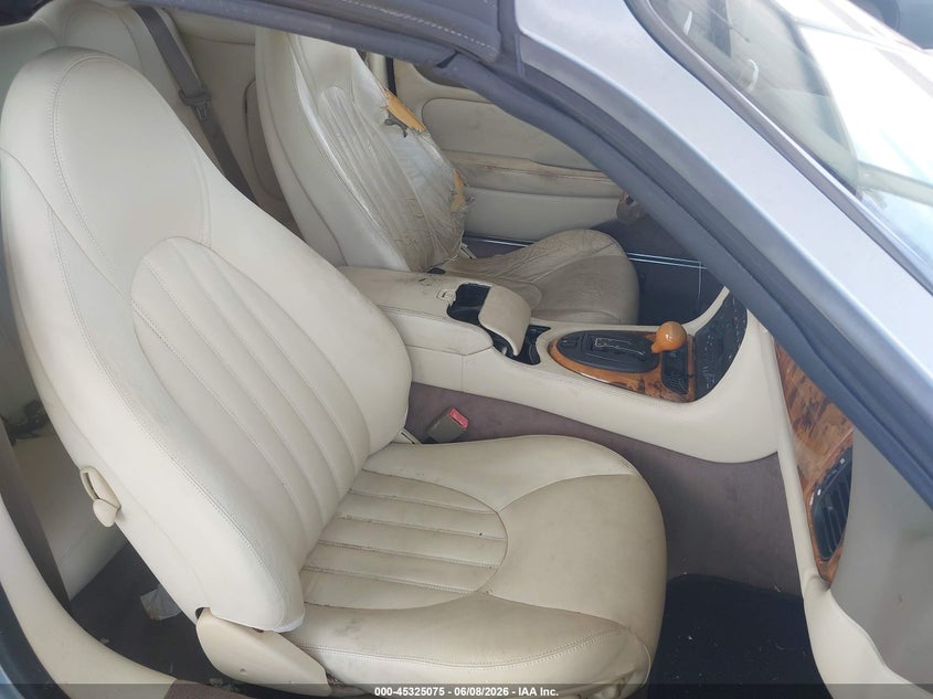 1997 Jaguar Xk series VIN SAJGX2749VC013559 IAAI salvage auction — NORMAL WEAR, Rebuildable (Florida), sold $1,100 on 2026-07-08 (photo 5)