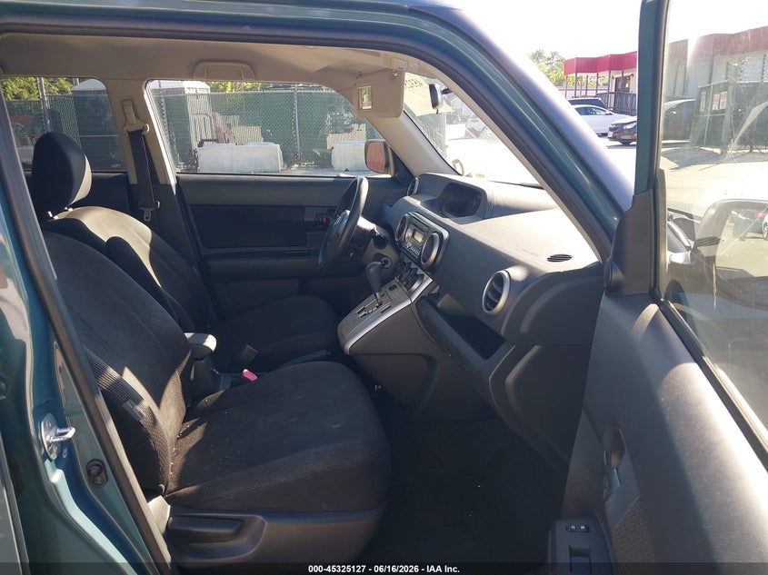 2010 Scion Xb VIN JTLZE4FE0A1116947 IAAI salvage auction — NORMAL WEAR, Clear (New Jersey), sold $350 on 2026-07-09 (photo 5)