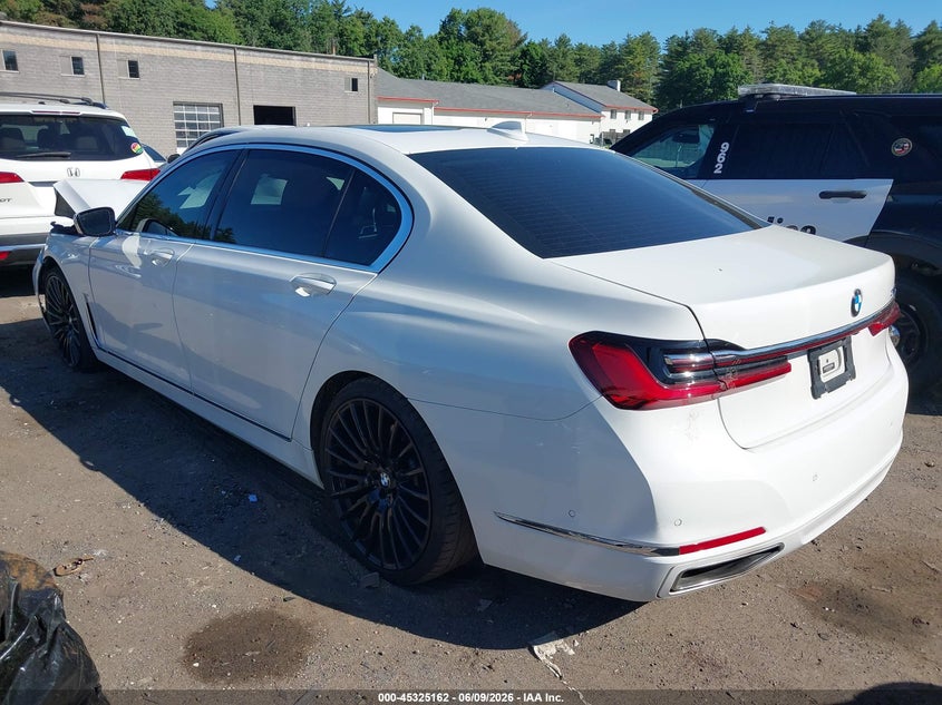 2020 BMW 7er VIN WBA7T2C04LCE26578 IAAI salvage auction — FRONT END, Salvage Title, sold $5,100 on 2026-10-08 (photo 3)