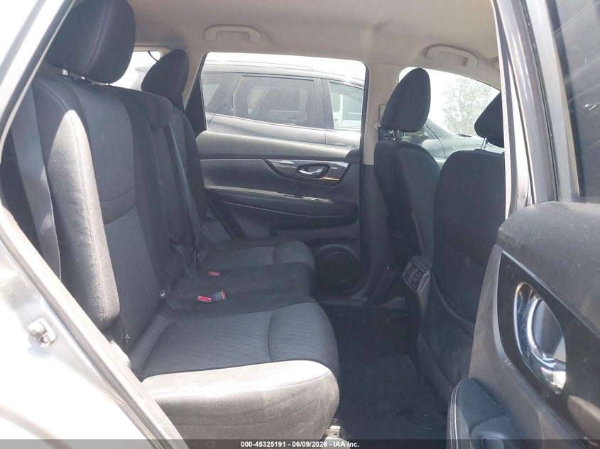 2018 Nissan Rogue VIN JN8AT2MT6JW450542 IAAI salvage auction — RIGHT FRONT, Salvage (California), sold $3,700 on 2026-07-08 (photo 8)