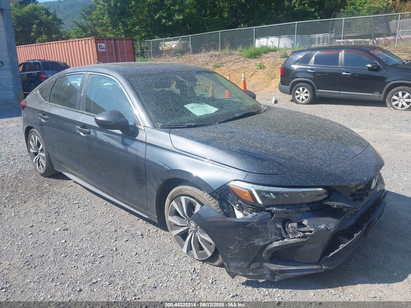 2024 Honda Civic VIN 19XFL1H73RE019025 IAAI salvage auction — FRONT END, Salvage Title, sold $6,200 on 2026-07-24 (photo 1)