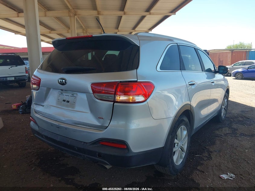 2017 Kia Sorento VIN 5XYPG4A32HG246922 IAAI salvage auction — NORMAL WEAR, Clear (Arizona), sold $3,875 on 2026-07-07 (photo 4)