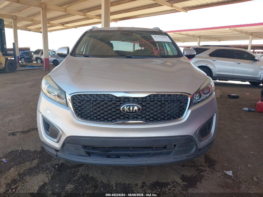 2017 Kia Sorento VIN 5XYPG4A32HG246922 IAAI salvage auction — NORMAL WEAR, Clear (Arizona), sold $3,875 on 2026-07-07 (photo 6)