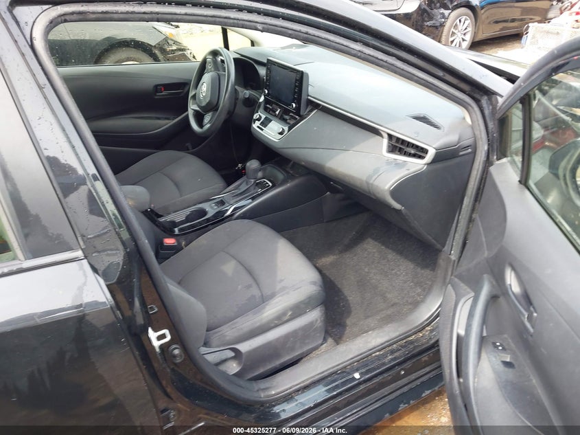 2022 Toyota Corolla VIN JTDEAMDE8NJ044216 IAAI salvage auction — FRONT END, Salvage (Virginia), sold $4,550 on 2026-07-20 (photo 5)