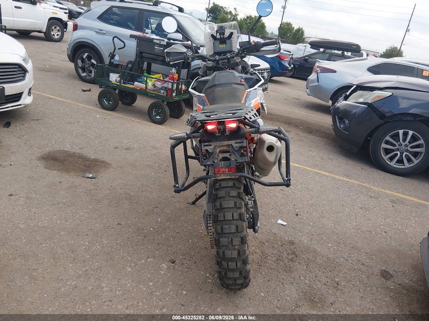 2023 Ktm 890 adventure VIN VBKTR6403PM856295 IAAI salvage auction — SIDE, Salvage (Colorado), sold $2,550 on 2026-07-21 (photo 6)