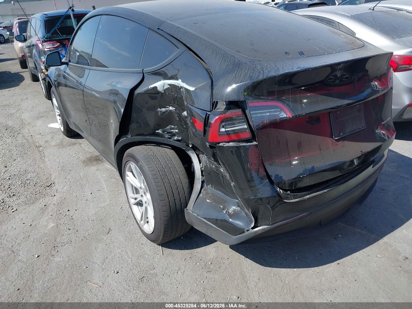 2023 Tesla Model y VIN 7SAYGDEE7PA125907 IAAI salvage auction — LEFT REAR, Salvage Title, sold $7,900 on 2026-07-08 (photo 3)