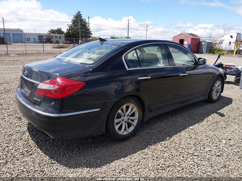 2013 Hyundai Genesis VIN KMHGC4DD9DU232892 IAAI salvage auction — LEFT FRONT, Salvage Title, sold $650 on 2026-07-27 (photo 4)