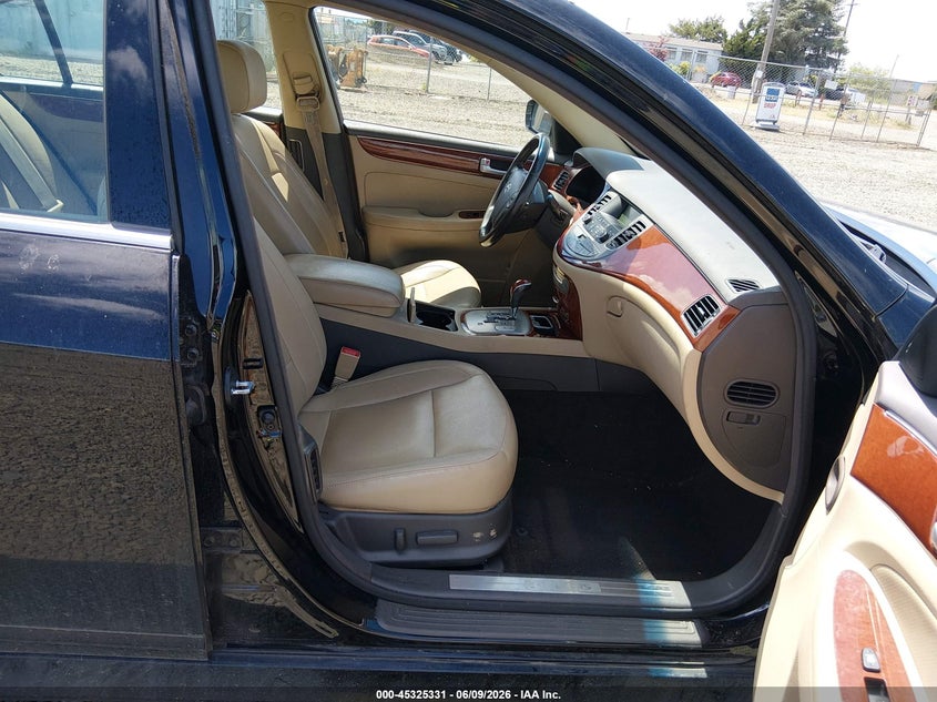 2013 Hyundai Genesis VIN KMHGC4DD9DU232892 IAAI salvage auction — LEFT FRONT, Salvage Title, sold $650 on 2026-07-27 (photo 5)